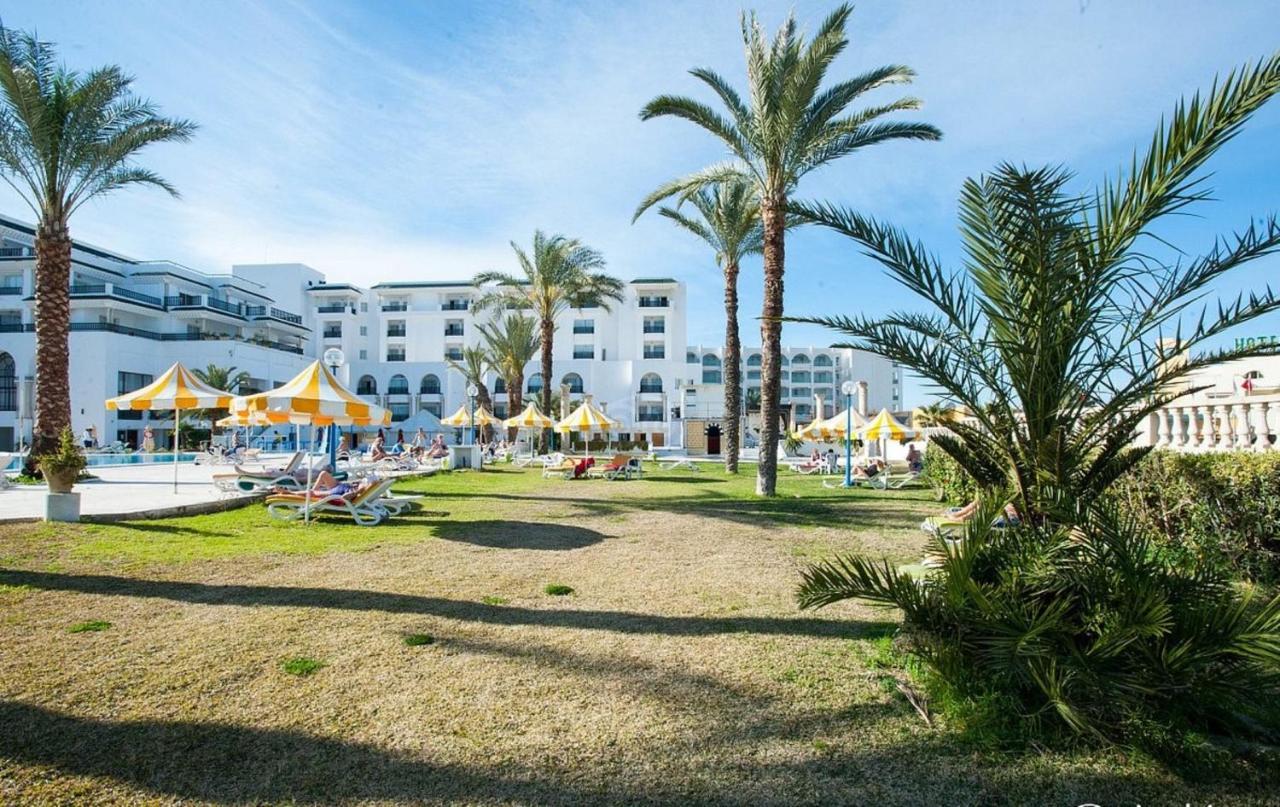 Riviera Hotel - Family Only Port El Kantaoui Eksteriør billede